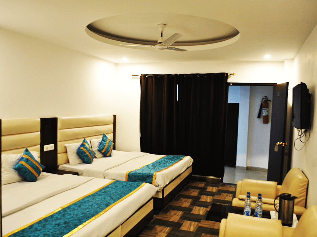 Hotel Mahaluxmi Palace -Katra