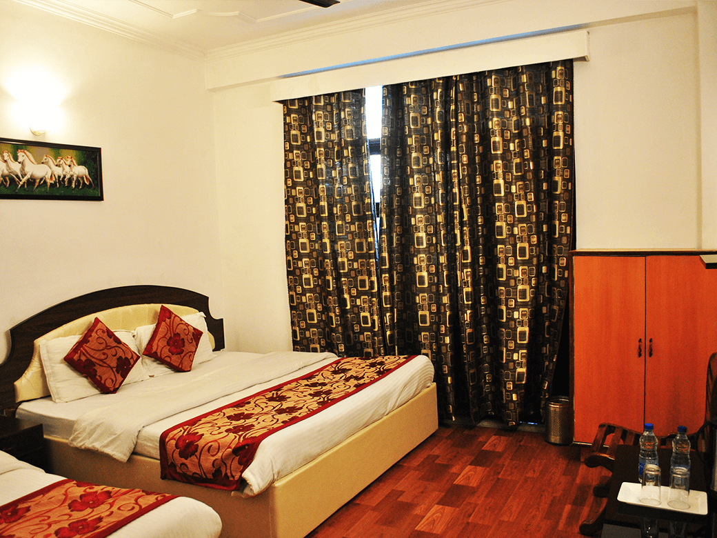 Hotel Mahaluxmi Palace -Katra